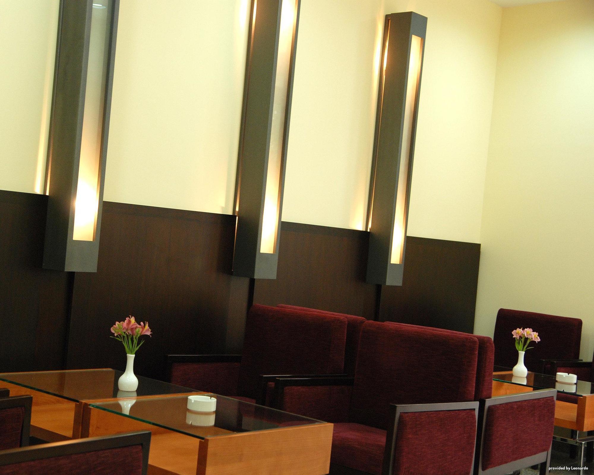 Hotel Forum Garni Subotica Interior foto